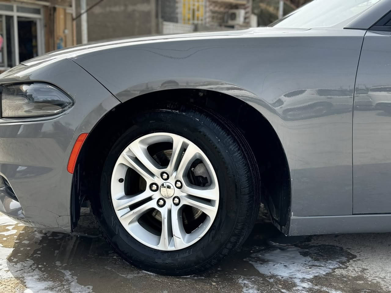 شباب. كلشي موجود بسوك لتعجبه سياره. يشلع عيوني وبخدمته.  تواصل وياي ادزلك كتاب فحص وفيديو 
✔️ جارجر. V6 3600                                
✔️دودج جارجر.  2022. 
✔️علمن سياره اصل. 2019
✔️شرط حاسبه اصلي موس  اطب ابصملك بل مرور
✔️سياره رقم بغداد. رقم وهزه نكليزي. بسم المشتري 
✔️سياره شرط كارتون. بجيس🧿 
✔️جديده حيل سياره ومامتعوبه 
✔️بنسبه للحادث سياره فقط كلير صبغ. ٤ قطع صفحت العبري 
✔️فقط كلير موحده من امريكاا بدون ايرباك سياره. تجي وشوف بعينك بديهه احله من صور ولله 
مواصفات سياره 1/1max ✔️ 
✔️سياره فول للخير 
فتحه سلايد
خزن ميموري 
كشنات جلد حضن تدفه تبريد 
تحكمات 
شاشه جبيره.  كار بلي 
نقط عمياء 
رادار
كراسي كهرباء 
٣ بصمات 
ويل ١٨ بل كارتون 
مري قلاب 
وهواي مواصفات بيهه. 
 مكان ناصريه مركز                          سعر سياره. 188$ 
تواصل 
واتساب.  ***********
اتصال. ***********
