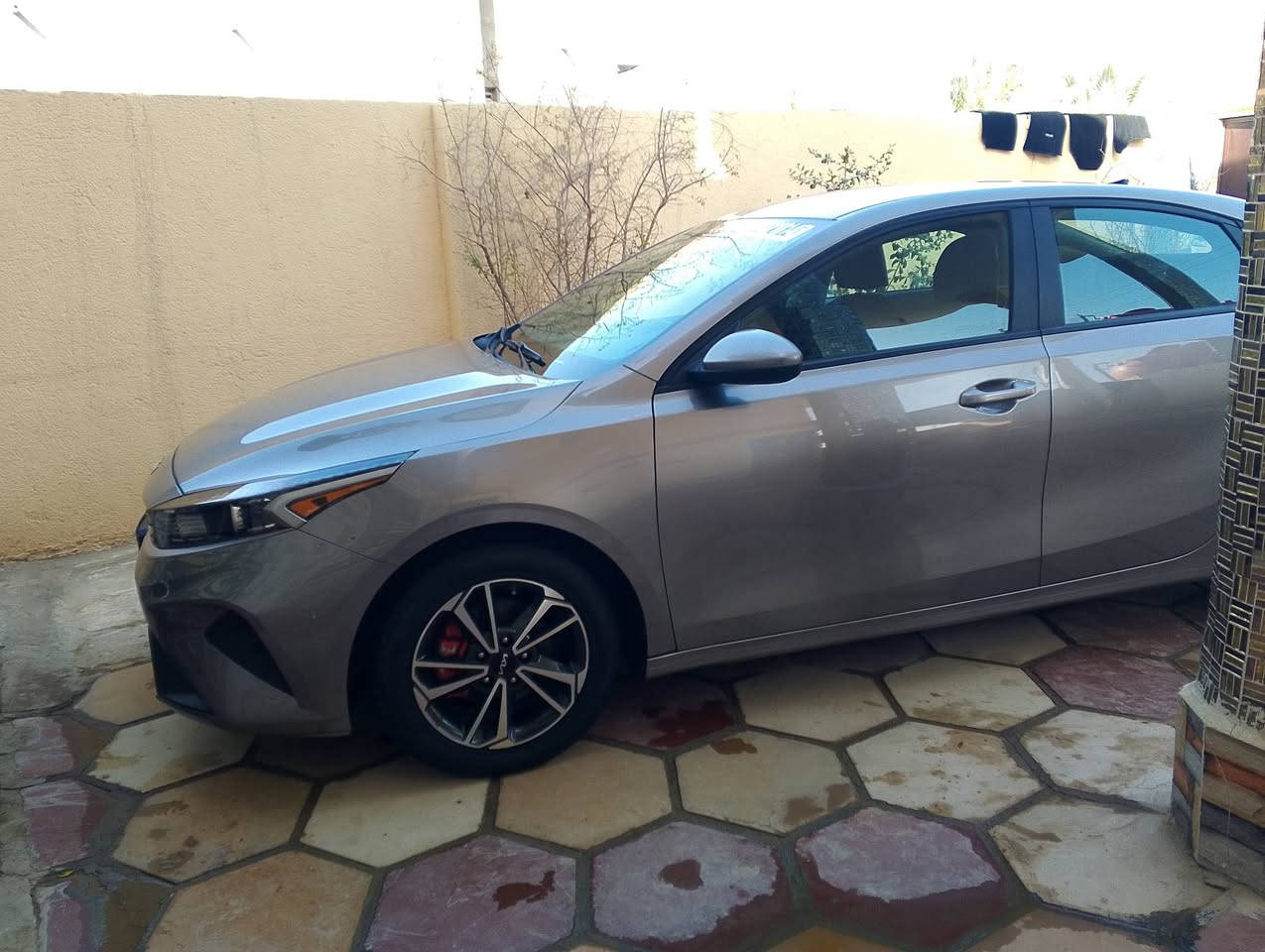 للبيع او المراوس كيا فورتي موديل 2023 حره بدون رقم تترقم اي محافظه  محرك 2000 دوش ماشيه 43  مواصفات معروفه صور الحادث موجودات بلمنشور  مكانه سماوه الخضر  
مكلف بلنشر ***********
