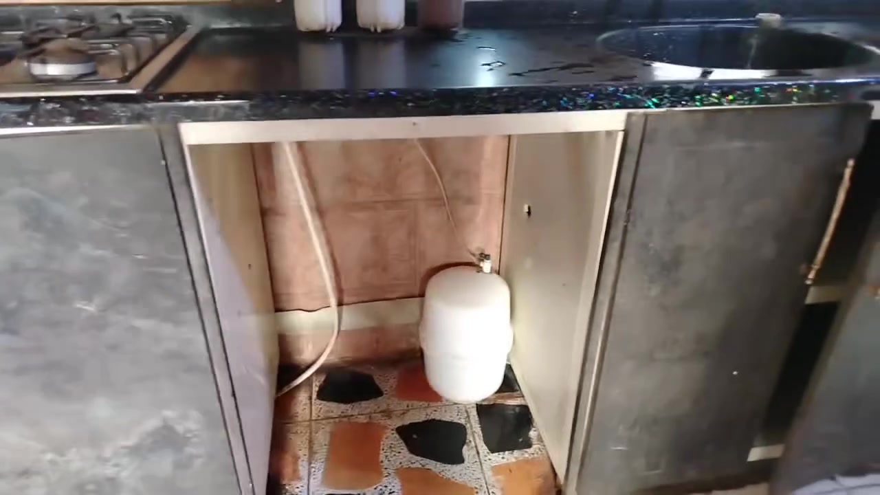 غراض البيع


**إذا كنت صاحب هذا الإعلان وتريد حذفه لأي سبب، رجاءا أرسل رسالة إلى الدعم الفني**