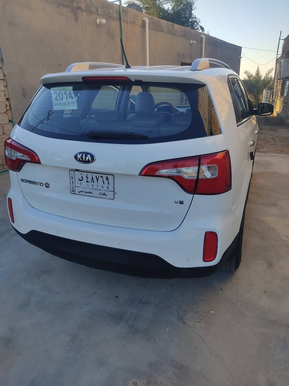 كياسورنتومود ل2013  خليجي للبيع 

سته سلندر سبعه راكب 

رقم بغداد 

نص فول بصمه كرسي كهرباء 

حساسات اماميه خلفيه 

كامره شاشه صغيره 

اشاره ترحيب علامه سورنتو ضوئيه 

وبقيه المواصفات 

السياره استخدام شخصي وممتعوبه 

السونار مرفق مع الصور كافه التفاصيل بي 

مكان السياره نجف عباسيه

مكينه مبدل بيها كازكيت اشتغلنا درجه اولى شرط بلاد  

كشر نضافته احلى من الصور 

بيها مكانات بارد حيل بسيطه وشرط تجي تشوفهن ممبينات 

سعرها 185 وبيها مجال انشالله بسيط 

رقمي ‏

‪, ***********

‏‪
