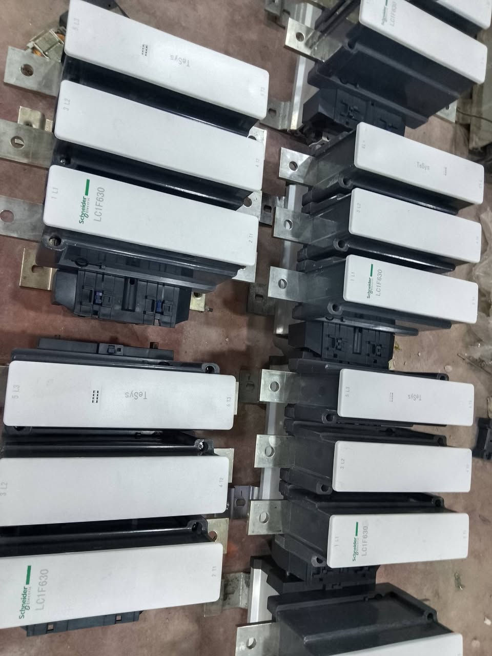 للاستفسار واتساب ::- ***********

السلام عليكم ورحمه الله وبركاته 🌹❤️ 
كل ما هوه جديد من شركه شنايدر متوفر لدينا وبأنسب الاسعار 
خصومات تصل الى 30٪ 🤠 ومع كل طلب هدية 🎁🧳
الطلب يجي مع كارت ضمان 5 اشهر 💯🎉

توصيل لجميع المحافظات 🚚🚛 
(متوفر جديد وكاله شنايدر مع شهادة منشأ) 🇫🇷
 ( متوفر باله داخل كارتون بسعر المستعمل ) 🇫🇷
اكثر من هيج ماكو 😬😁🫶👷
للطلب والاستفسار واتساب -- *********** 📱🖥️📞
