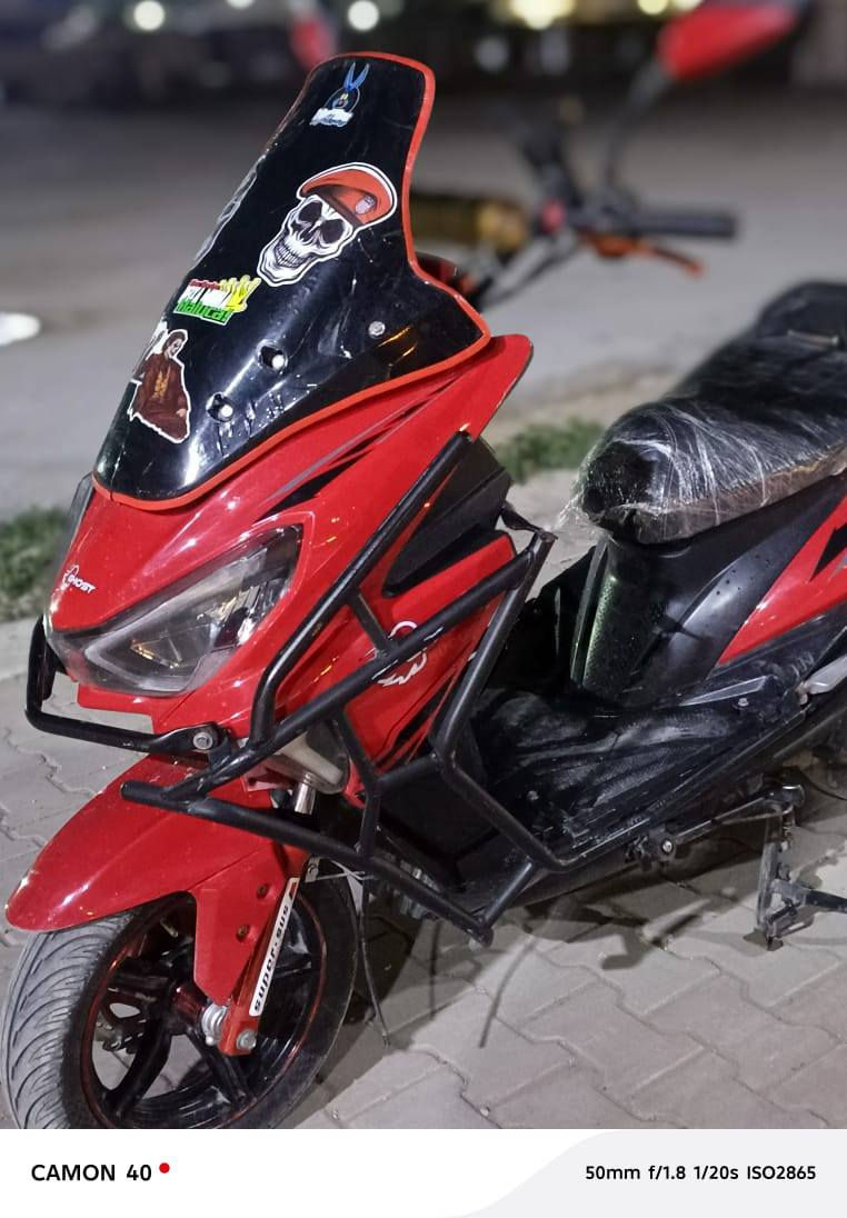 سلام عليكم شباب دراجه سترنك شبح اصلي مو تقليد  موديل 2024 للبيع او امراوس دراجه خير من الله اي نقص مابيه عداد رون سعر 600 وبيه مجال كهربائيات كله شغاله نكره سلف هندر شغال الدراجه خرسه دراجه هيه بارده هيه حاره نكره سلف مكاني بعقوبه تحرير رقم *********** متواجد خاص ملاحضه: جماعه 425 تلجي خاص
