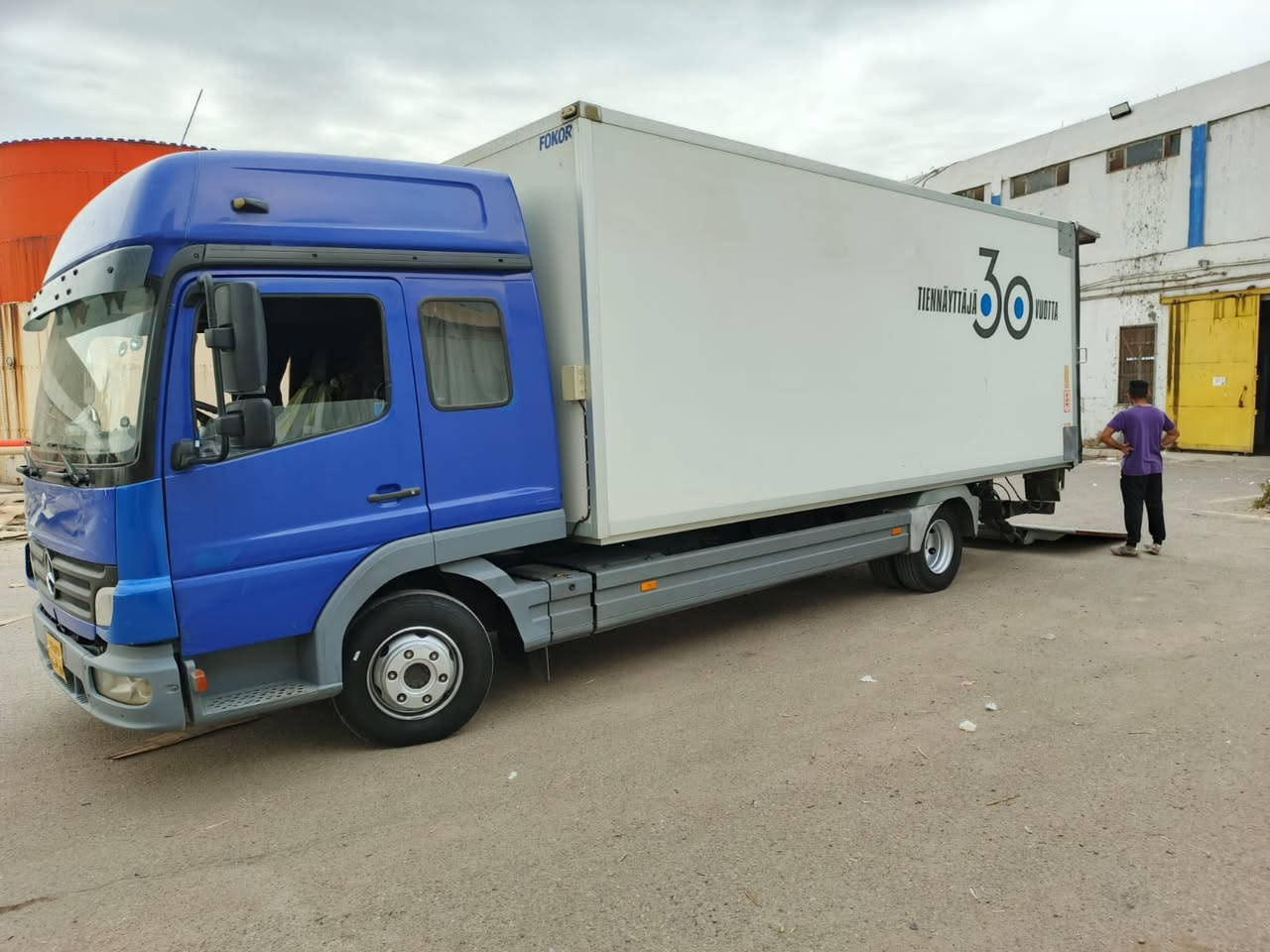 اتيكو للبيع موديل 2007 
طول 6 و20
***********
