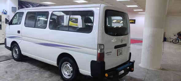 نیسان اورڤان 2008محرک گیر اکسل بشرت سەنەویە هەزە براد جدید تایرات جدید گاعیە و دوشەمە جدید تبریت بشرت سعر142مکان کلار***********
