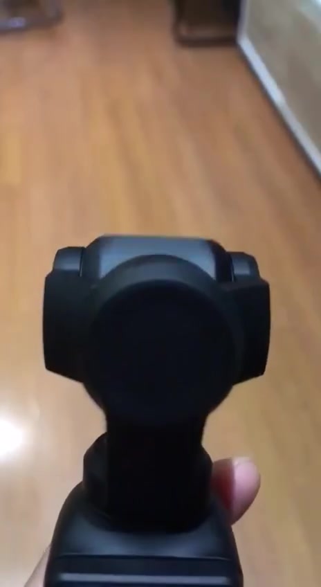 ⚡ استوديو تصوير متكامل في جيبك! | DJI Osmo Pocket 3 Creator Combo 🎥
إذا كنت صانع محتوى، فلوغر، أو تبحث عن توثيق يومياتك بأعلى جودة، هذه الكاميرا هي كل ما تحتاجه!
📌 باختصار.. لماذا هي الأفضل؟
 جودة خيالية: مستشعر 1 إنش لتصوير احترافي بدقة 4K حتى في الإضاءة الخافتة.
 ثبات سينمائي: مانع اهتزاز ميكانيكي يلغي أي رجفة أثناء المشي أو الحركة.
 شاشة ذكية: تدور بلمسة واحدة للتحويل بين تصوير (اليوتيوب) أو (التيك توك والريلز).
 صوت نقي جداً: يأتي معها مايكروفون DJI Mic 2 الاحترافي لعزل الضوضاء.
 بطارية أقوى: الباقة تشمل مقبض بطارية إضافي لتصوير مستمر دون قلق.
📦 محتويات العلبة كاملة:
(الكاميرا + مايك لاسلكي + مقبض بطارية إضافي + عدسة واسعة + حقيبة واكسسوارات).

🛍️ متوفرة الآن!
📩 للطلب أو الاستفسار عن السعر، أرسل رسالة إلى الخاص (Direct Message) أو اترك تعليقاً وسنتواصل 
معك فوراً.

***********
