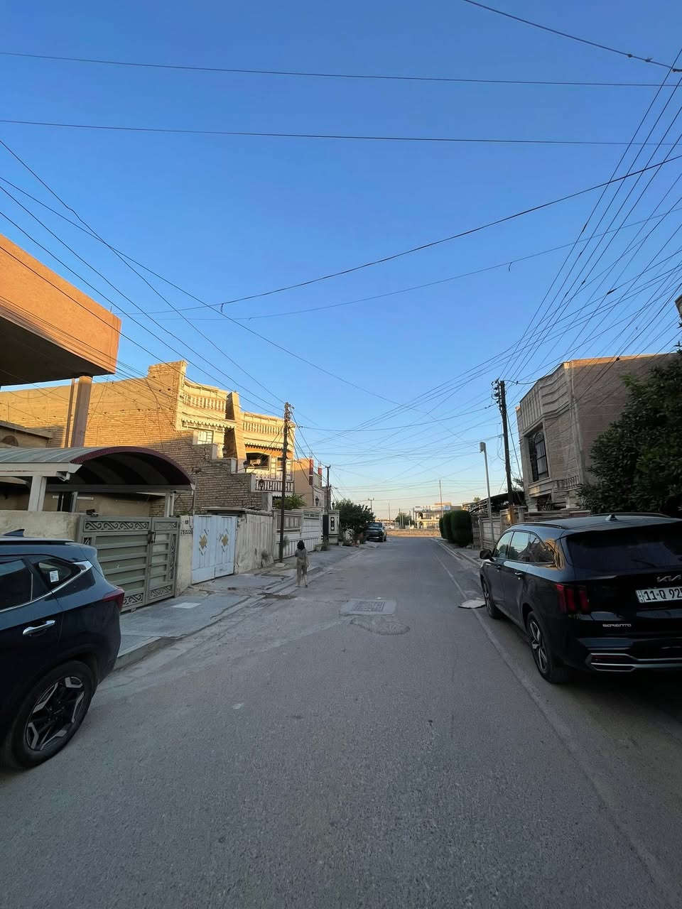 #للبيع بيت  بسعر مناسب    #السيدية
     (برج الياقوت للتطوير العقاري )

📍 موقع# البيت : مربع الضباط خلف شارع النخيل مباشرتنه              

📐 المساحة: 100 م²
▫️ الواجهة: 4 م
▫️ النزال: 25 م

#المعرفة #السعر اكتب رقم  (2) 

🔴 محتويات 3 غرفة نوم 2 حمام

📞  *********** وسام (اتصال أو واتساب)

🏢 مكتب برج الياقوت للتطوير العقاري
موقع المكتب 🔚السيدية – شارع مركز الشرطة، مدخل شارع أبو النخيل
