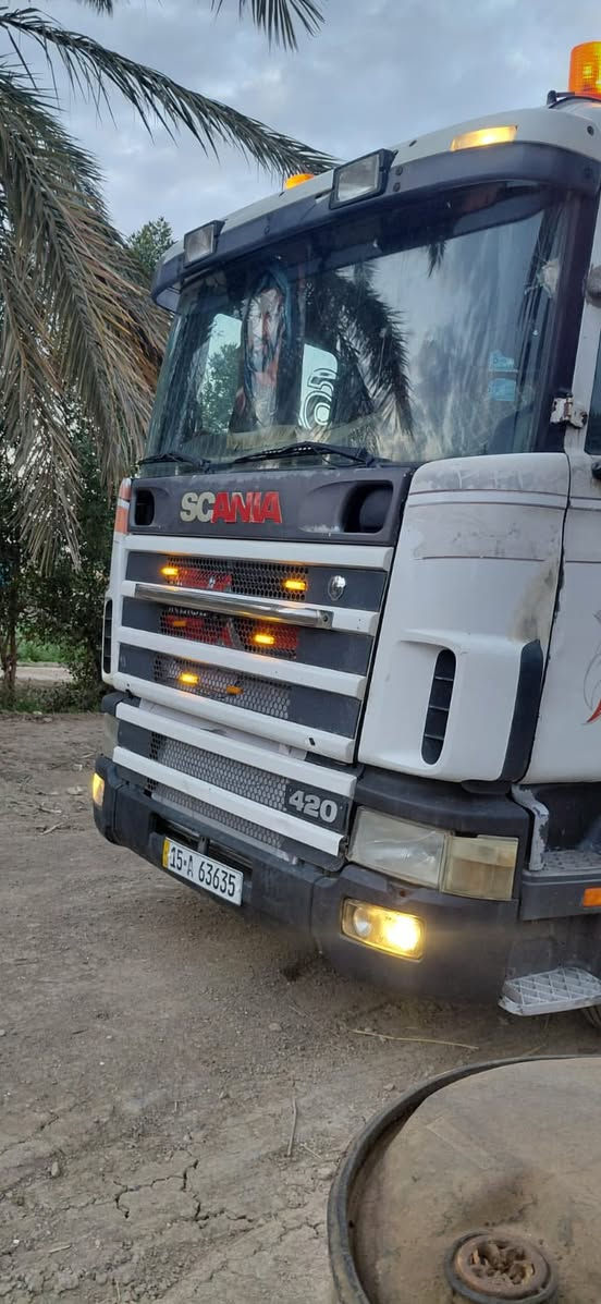 سلام عليكم
للبيع سكانيا لودر موديل 2000

محرك 420 بم نوزل كير 3'3

رقم الأنبار دولي تحويل مباشر مرسمه لودر

تخم تاير جديد تبريد ثلج دواخل جديد

سياره جاهزه جديده شاصي مكفول 

مكان سياره واسط زبيديه

سعر ***********
