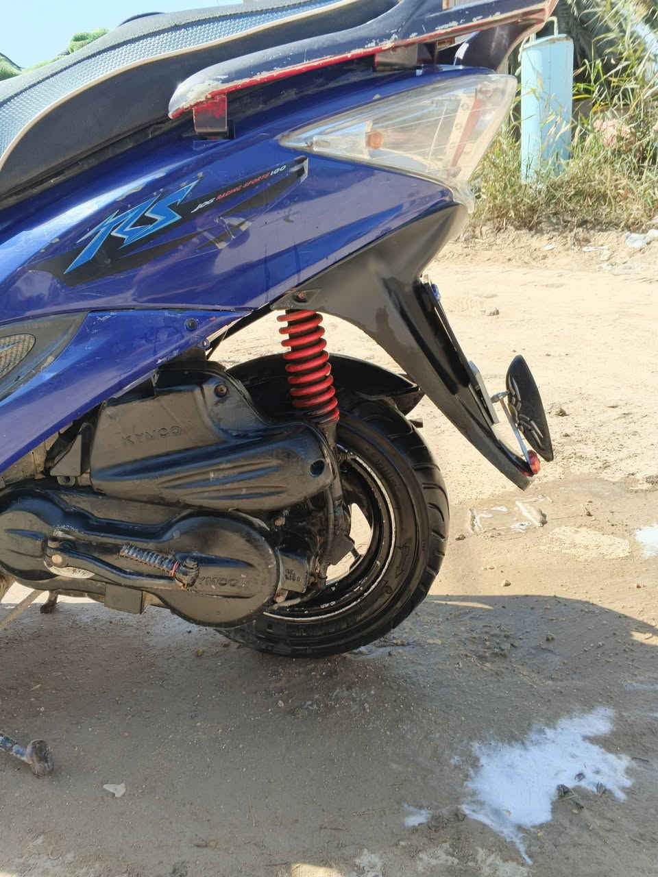 سلام عليكم دراجه كامكو جيفور ياباني للبيع السعر خاص وبعد تفاصيله خاص وهاذه رقمي بي واتساب ***********مكاني نجف
