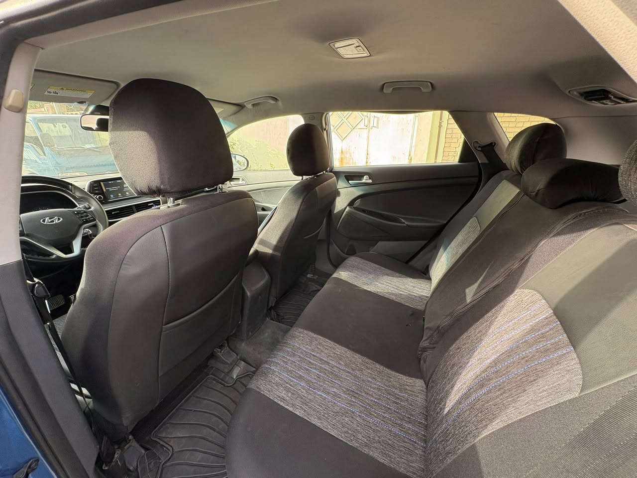 توسان وارد امريكي محرك 2000 موديل 2019 ماشيه 87 الف ميل مكانهه كفاءات السيديه الاتصال او المراسله ( واتساب ) على الرقم *********** ضربتهه موضحه بالصوره السعر 160 $ورقه.  

سياره جاهزه ما تحتاج شي

التبريد شغال ثلج
