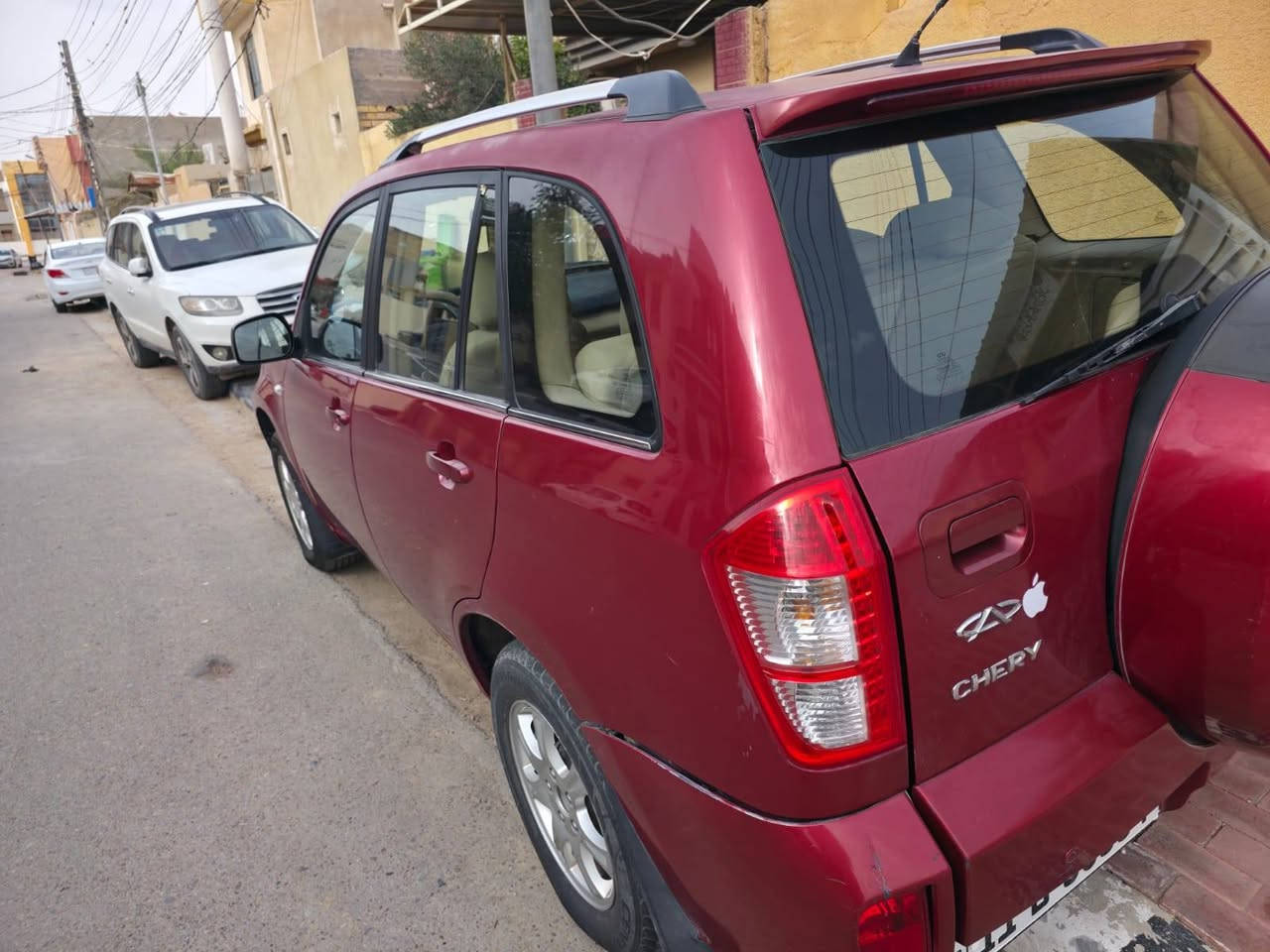 سلام عليكم 
شيري للبيع .2013 سياره مكفوله من الصبغ فقط بيه جراد بل قماره والبنيد سياره حلوه مال بيت 
السعر 53وبيه مجال مكاني كربلاء ***********
