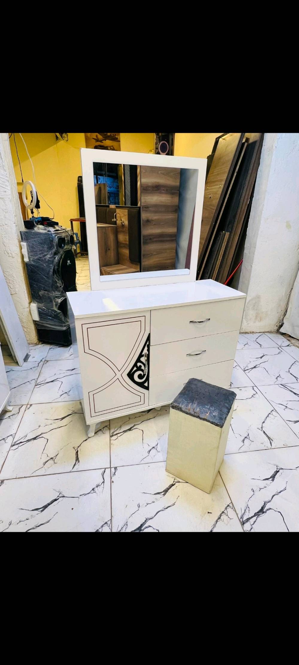 غرفة تركي نضيفة حيل 