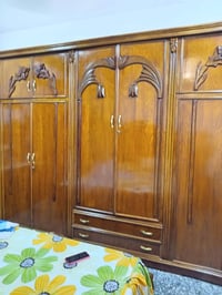 غرفة نوم خشب • صاج داخل وخارج • نظيفه ٩٠٪