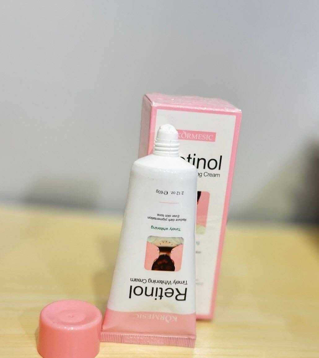 ✨  KÖRMESIC Retinol Timely Whitening Cream ✨🇰🇷💯 
(الترند كريم الريتينول للتفتيح الفوري) 
كريم للعناية بالبشرة مصمم خصيصاً لـ تقليل التصبغات الداكنة وتوحيد لون الجلد، وتحديداً في المناطق المعرضة للاسمرار مثل الرقبة، الإبطين، والمناطق الحساسة. 

✅ الفوائد الأساسية:-
✔️ يعمل على تقليل مظهر التصبغات الداكنة وتوحيد لون البشرة في المناطق المعرضة للاسمرار مثل الرقبة والإبطين.
✔️ يحتوي على الريتينول للمساعدة في تجديد خلايا البشرة وتحسين ملمسها.
✔️ مدعم بالنياسيناميد للمساهمة في توحيد لون البشرة وتقليل مظهر البقع الداكنة. 
✔️ يحتوي على زيت شجرة الشاي للمساعدة في تهدئة البشرة.

طريقة الاستخدام: يُوضع على بشرة نظيفة وجافة مع التدليك بلطف حتى الامتصاص. يُفضل استخدامه مساءً، مع استخدام واقي الشمس نهاراً عند التعرض للضوء.
النتائج قد تختلف من شخص لآخر حسب نوع البشرة وطبيعة التصبغات.
#الاصلي المنشأ كوريا 🇰🇷💯 
#اكسبلور #تصوير #تصويري #انستقرام #كومنت #الفن #لقطة #رسومات #محترف #رسمتي_بالرصاص #انمي #فراشات #رسامين_عرب #الرسم #فن #فيديو #ابداع #رسمات #رسمي #مبدع #تلوين #ريشة #ريشتي #الوان #لون #رسام #معرض #متحف #لوحه #لوحتي


**إذا كنت صاحب هذا الإعلان وتريد حذفه لأي سبب، رجاءا أرسل رسالة إلى الدعم الفني**