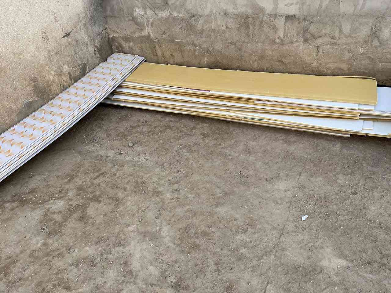سقف ثانوي جديد بدون حديد وبلاستك جداري البيع ومناسبات ***********
