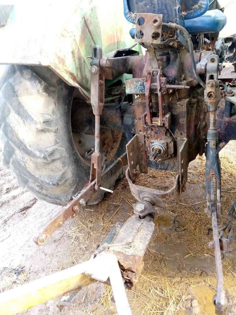 جزائريه موديل 2002 جاهزه للعمل مابيها نقص محرك لا تنقيص ولا تبخير مكينه شرط تايرات نص عمر المكينه بدون مكان واسط الزبيديه السعر 6 مليون وبيها مجال ***********
