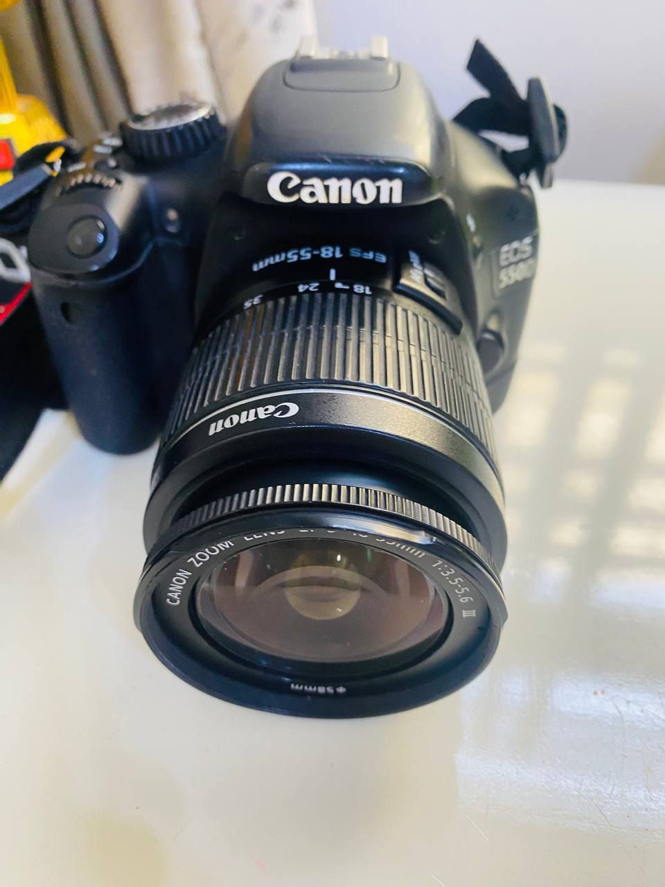 كاميرا كانون 550d
استعمال بسيط
مع كافة الملحقات للبيع
حقيبة 
عدسة
حزام 
شاحنة
رام هدية 
للاستفسار تواصل خاص


**إذا كنت صاحب هذا الإعلان وتريد حذفه لأي سبب، رجاءا أرسل رسالة إلى الدعم الفني**