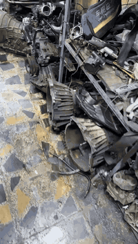 مكاين bmw حاوية جدد مع شد وضمان وكير بجميع أنواع متوفر  مع وجود صيانة  العنوان بغداد الشرطة الرابعة رقمي بي واتس او اتصال ماسنجر متوقف عندي ***********
