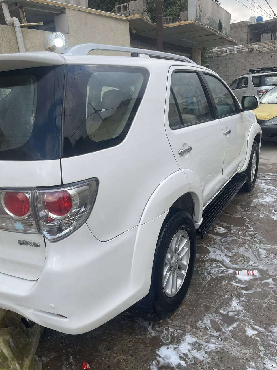 السلام عليكم فورجنل موديل 13للبيع توويل سياره نضيفه وخير من الله بيهه ظربه خفيه رقم بغداد الدولي صدر جديد مكينه وكير مكفولات عارضهه 185 وبيهه مجال تبريد تدفئه كله شغال مابيهه اي نقص هذا رقمي ***********
