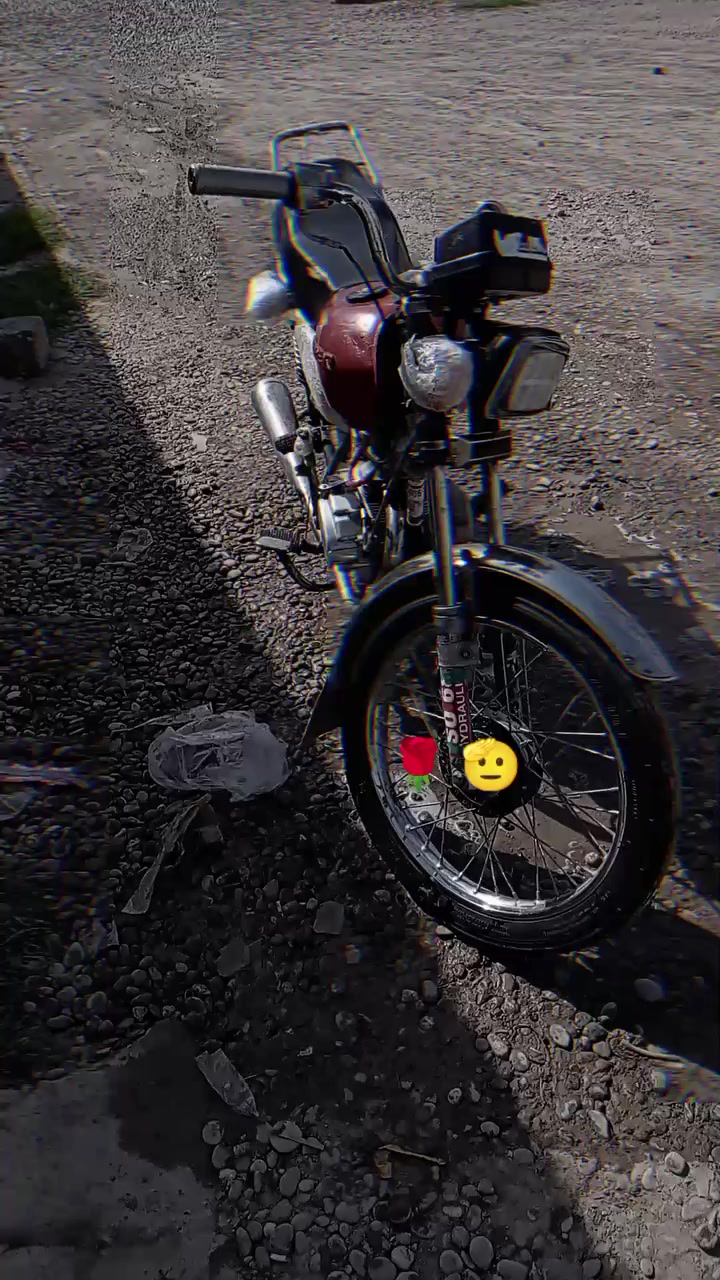 السلام عليكم مطار بارت باب اول موتور شادو عينه جديده عنوان ناحيه الشورى السعر 200  هذا رقمي 2018 ***********
