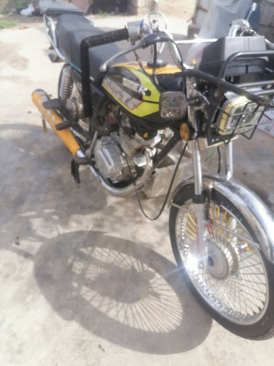 سلام عليكم دراجة البيع موديل 2022مكفول كفالة عامة اسعر450 وبي مجال الطيبين


**إذا كنت صاحب هذا الإعلان وتريد حذفه لأي سبب، رجاءا أرسل رسالة إلى الدعم الفني**