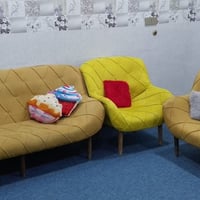 تخم ٧ مقاعد نظافته ممتازة جديد بعده المكان هبهب  ٠٧٧١٢٦٠٣٠٤٦