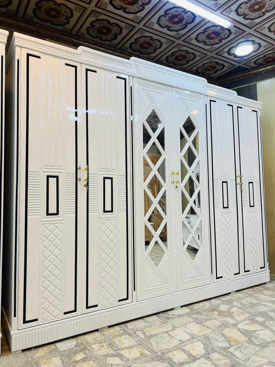 غرف النوم نجارة عراقية عالية الجودة تتكون من عشر قطع العنوان بابل الحمزة الغربي لتواصل على وات ساب ***********
