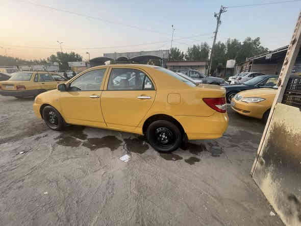 سلام عليكم بي وايدي اف3 موديل11بسمي بغداد تحويل مباشر كير مكينه محور كورله نحله 1800 تبريد شغال صبغ بل قماره و جاملغات خلفيه سياره حلوه هيئه وغرمات مصفره كير و محرك مكفولات و تبريد السعر 58 بيها مجال قليل رقم ***********
