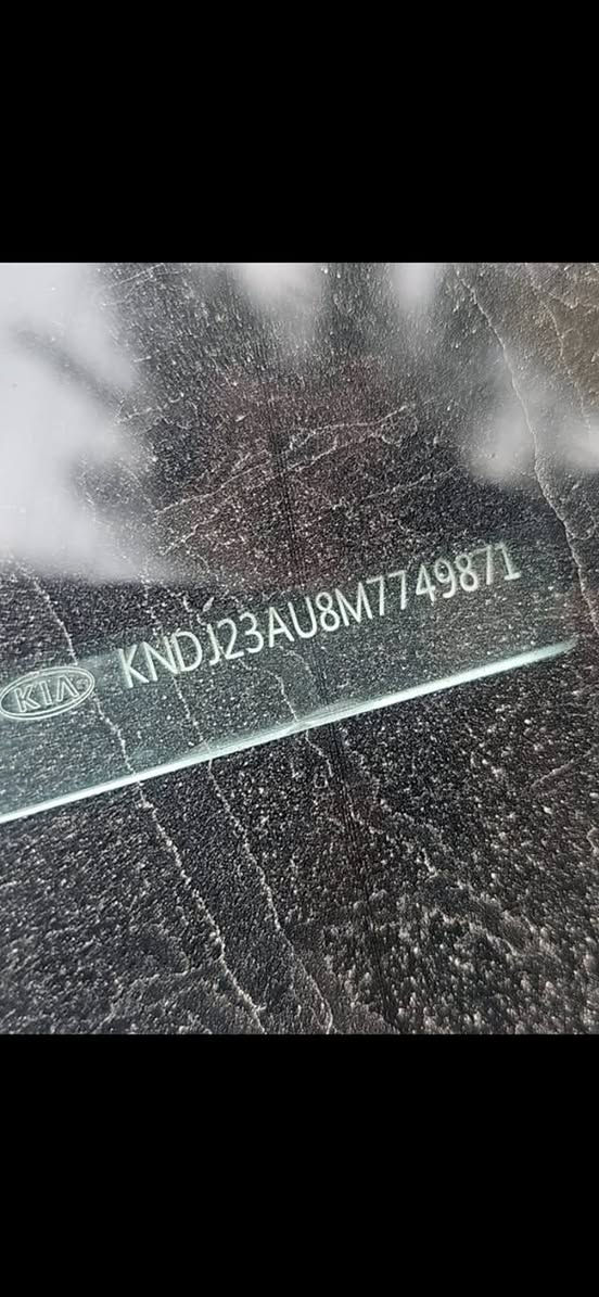 السلام عليكم
للبيع 
سيارة سول 
موديل 2021
وارد امريكي سيارة 
ضربته صفحة سائق كامله 
مواصفاتها
تحكم ستيرن 
كامره خلفيه 
شاشه كبيره 
تدعم نظام carplay
كشنات كهرباء 
تبريد قطعة وحده 
رقم بغداد باسمنه سيارة 
السعر ١٢٥ مستعجل بيه مجال قليل

‏‪***********‬‏
***********
