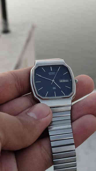 سايكو كوالاتز ساعه مرتبه مينه نيلي  سعر 75 شراي يجي خاص وتدلل رقم ***********
