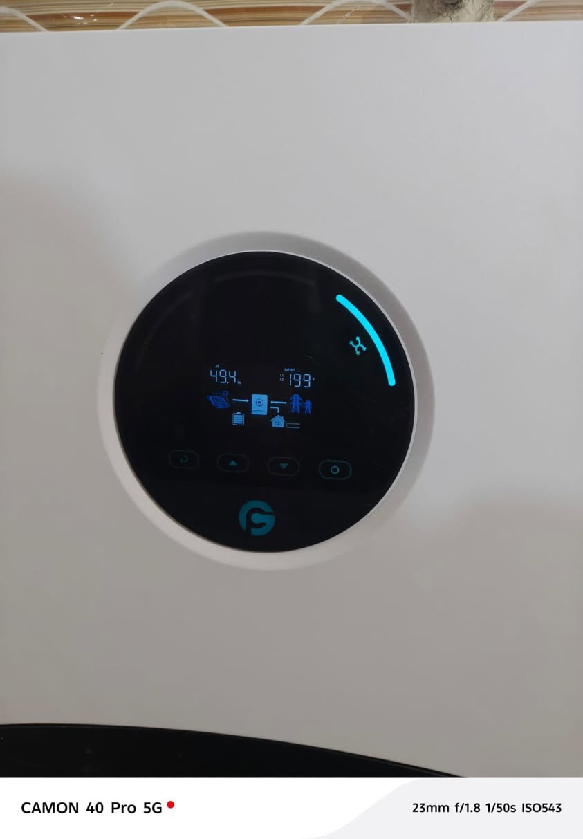 السلام عليكم. 

تم بعون الله وتحت رعايته وكرمه 
تنصيب منظومه.مستقبليه ذات سعة 15 امبير ليلي نهاري. ومستقبليه بمعنى انه اذا اراد صاحب الدار ان يزيد  عدد الامبيريه فلا تكلفه الى لوح او لوحين فقط. 
 
شركة الراسخ للطاقة الشمسية لا تستخدم المجدد   نتعامل فقط بالاصلي والخاضع للرقابة والفحص.  

ضمان استبدال حقيقي. في كل المواد المستخدمة. 

بطارية انڤوليتك ذات سعة 15كيلوا بظمان 5سنوات استبدال وليست صيانة.

    
انڤيرتر من شركة گوز بور العالمية بظمان استبدال أيضًا لمدة3سنوات 

اللواح ذات سعة 640 انتبه640 واط بظمان استبدال. 25سنة. إلا حوادث العوامل الخارجية 
لاسامح الله    ( كفانا الله تعالى واياكم شرها) 

السطح سطحي. والمال مالي.  والشمس شمس ربي. 

لمزيد من المعلومات ومعرفة اسعار المنظومات وقدراتها. ب.. النقد والاقصاط. اتصل على الارقام 
***********
***********
 ومن الله التوفيق.
