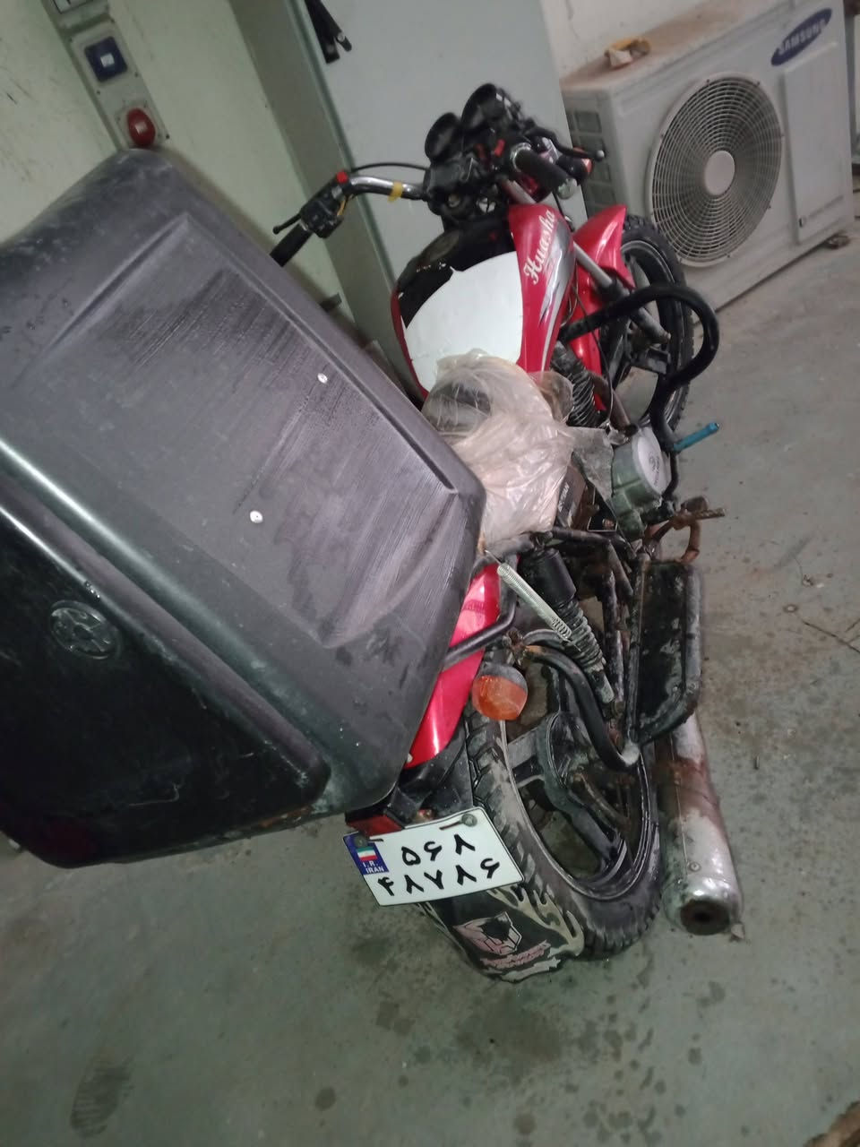 السلام عليكم دراجه للبيع اوراق اصوليه السعر 500 وترهم مراوس بل سافان الشراي يتصل على  الرقم *********** بابل شارع 80يم الساده البخطه
