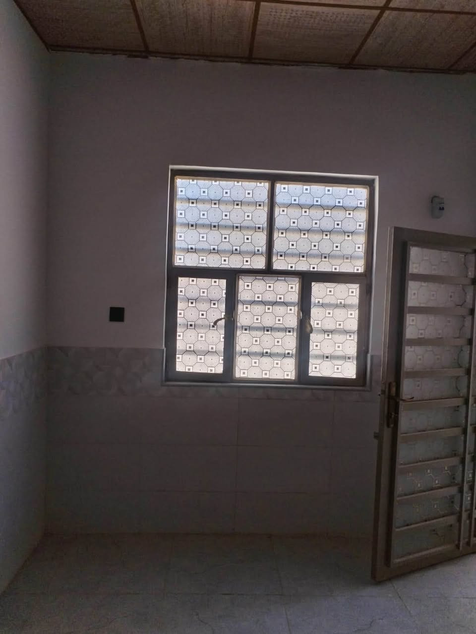 عقار 50 متر شارع 15 📍الهنديه القوس طابقين جديد مامسكون البيت ستفسار ***********
