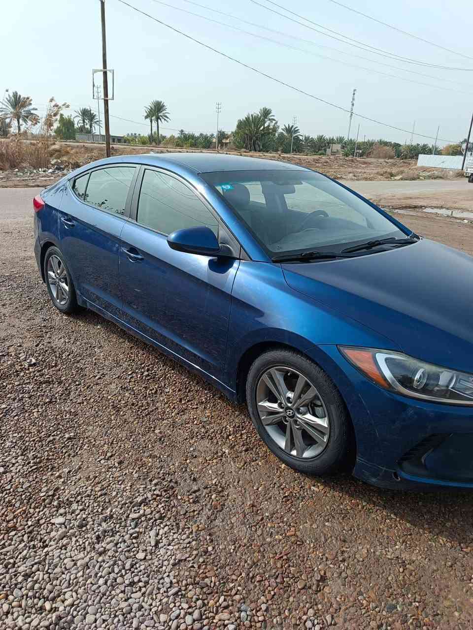 سلام عليكم انتره 18 البيع على حادث أمريكا فقط ماشي 90 سياره ليبر واحد مكان بغداد حي جهاد *********** سعره 1٢٧ بيه مجال قليل
