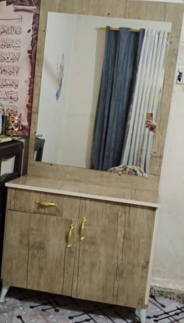 غرفه للبيع ريده 600وبيه مجال *********** مكان كركوك
