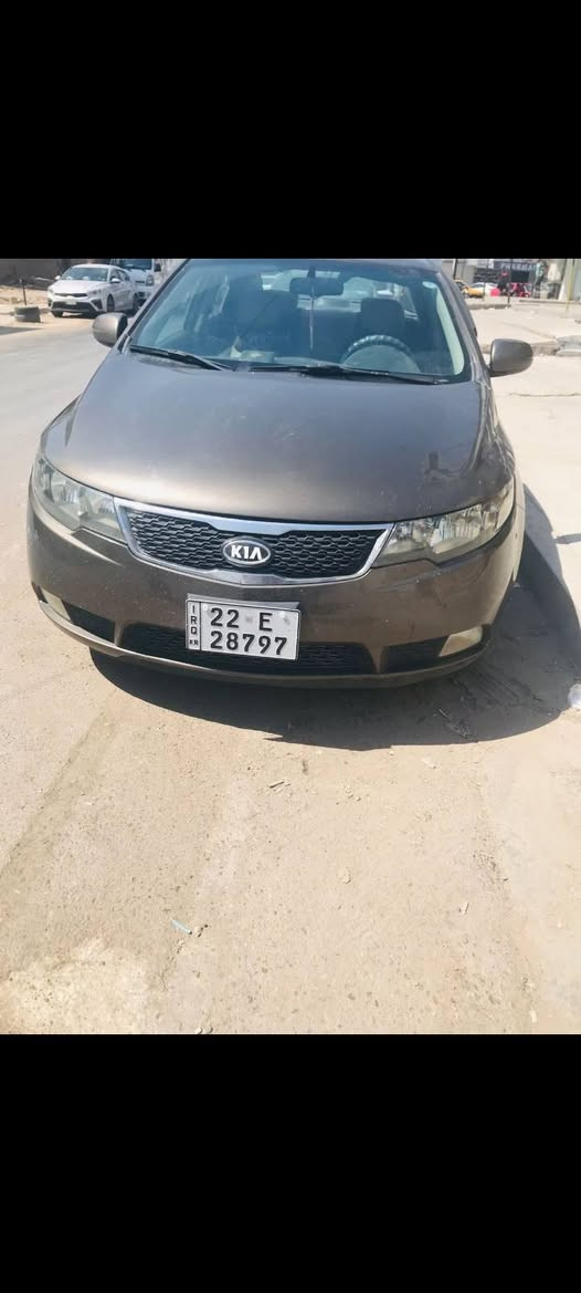 من رخصت المدير كروب 
سيراتو خليجي ١١فول شمالي أربيل سلايت كير رياضي كشنات جلد مكينه كير شفتات تحكمت جهتين حساسات خلفي اشاير مري شاشة بصمه أبواب بصمه تشغيل عن بعد هواي بيها مواصفات صبغ عام بيها معجون بتكمه مكفوله الشاصي ولغد وتفحص من تجي السعر ٨٥ وبيها مجال مكاني بغداد العامرية ***********او *********** الي يحب يجي خاص صدر أمامي جديد تبريد ثلج
