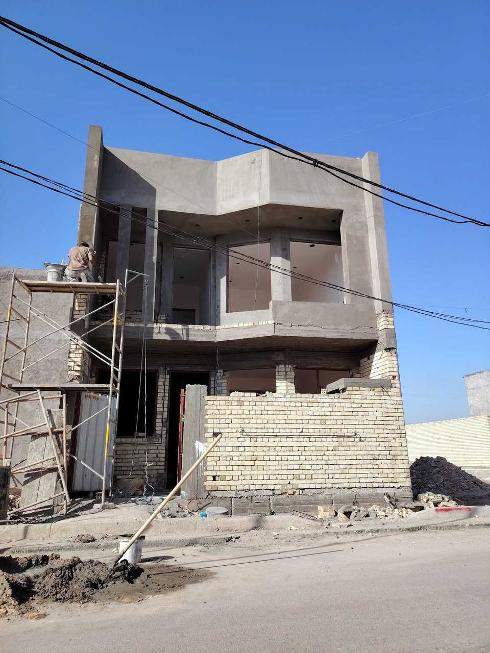 سلام عليكم لباخ متفرغ حالين وبسعر مناسب تصفير ب٦ ليزر شرط الفحص سقل ب٦ تشميع ب ٣ لبخ ونثر ب٦ ديكورات واجهة حسب طلب هذا رقمي *********** تواصل بخدمتك بغداد
