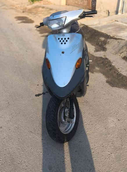 دراجه للبيع تخبل كدام عينك نضافه فول بس سلف مايشتغل فقط سعر دراجه 300وبيها مجال ***********
