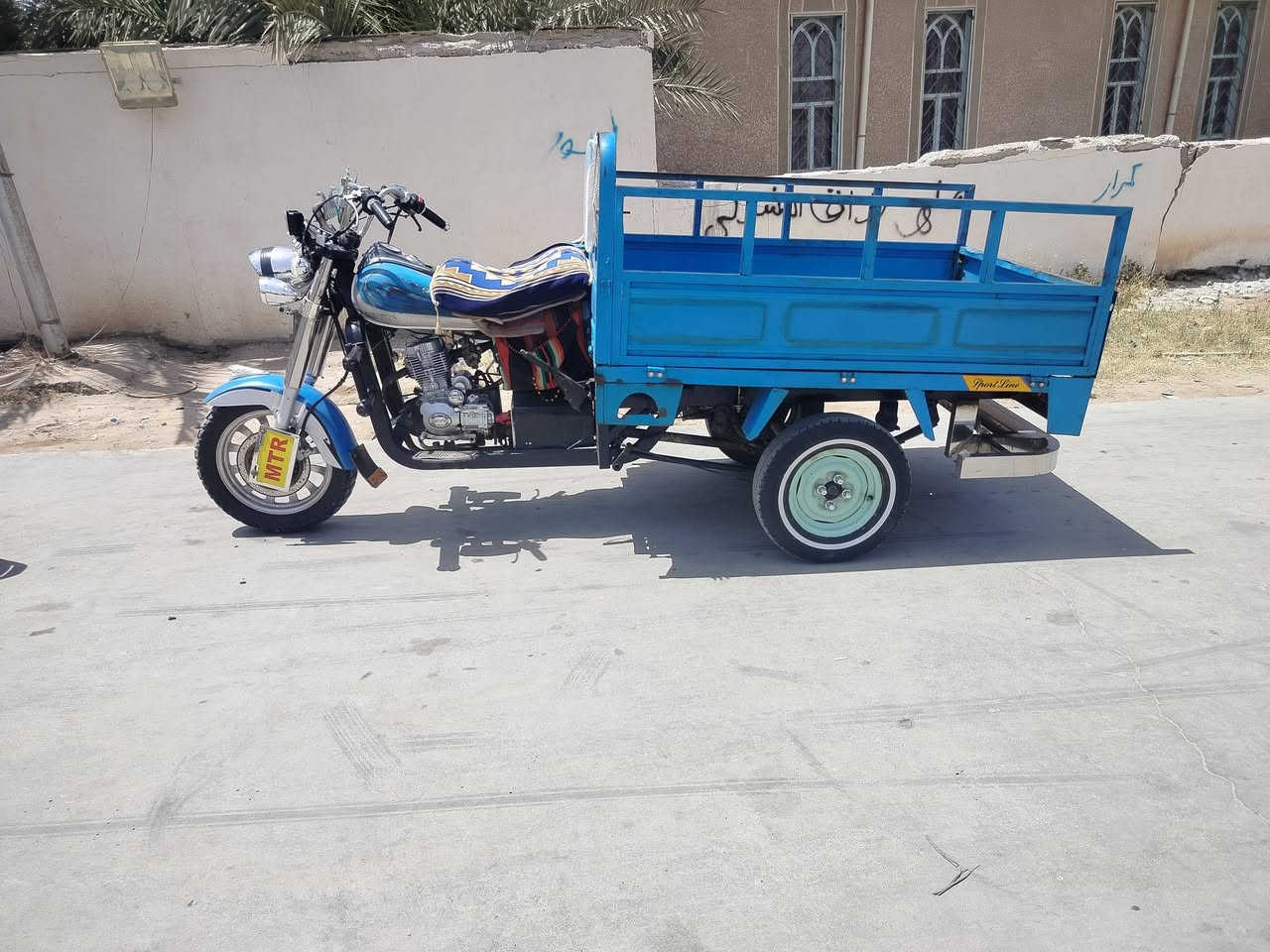 للبيع 2007 بدون راعي بدون راعي لاتخابرني تكلي بيه راعي لو لا رقم اسود مكفوله من طك ولحيم وخياس سعر 1600 نجف مشخاب ***********

