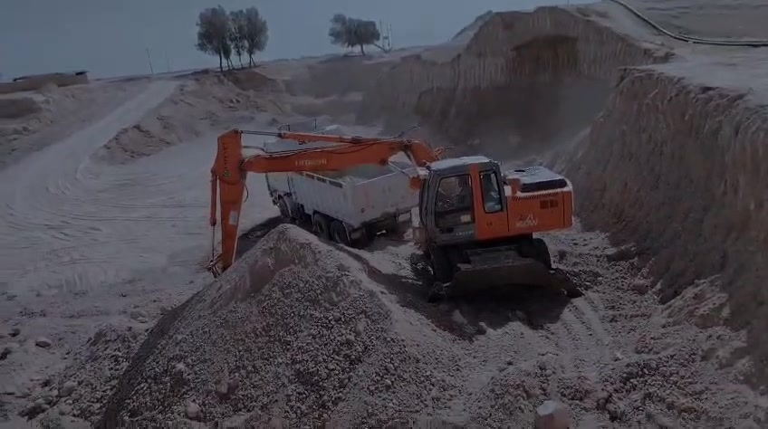 حفاره 2009 بسمي سنويه جديده اربيل تبريد شقال محرك شرط مضخه
عنوان صلاح الدين بيجي ***********
