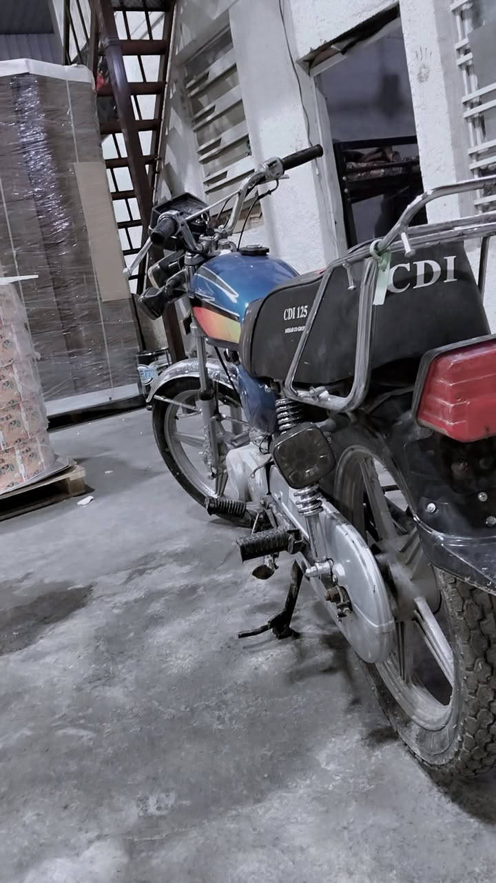 سلام عليكم دراجه ايراني 4كير محرك بلادي طخه مابيه اتكفلك بيه من اي نقص السعر خاص


**إذا كنت صاحب هذا الإعلان وتريد حذفه لأي سبب، رجاءا أرسل رسالة إلى الدعم الفني**