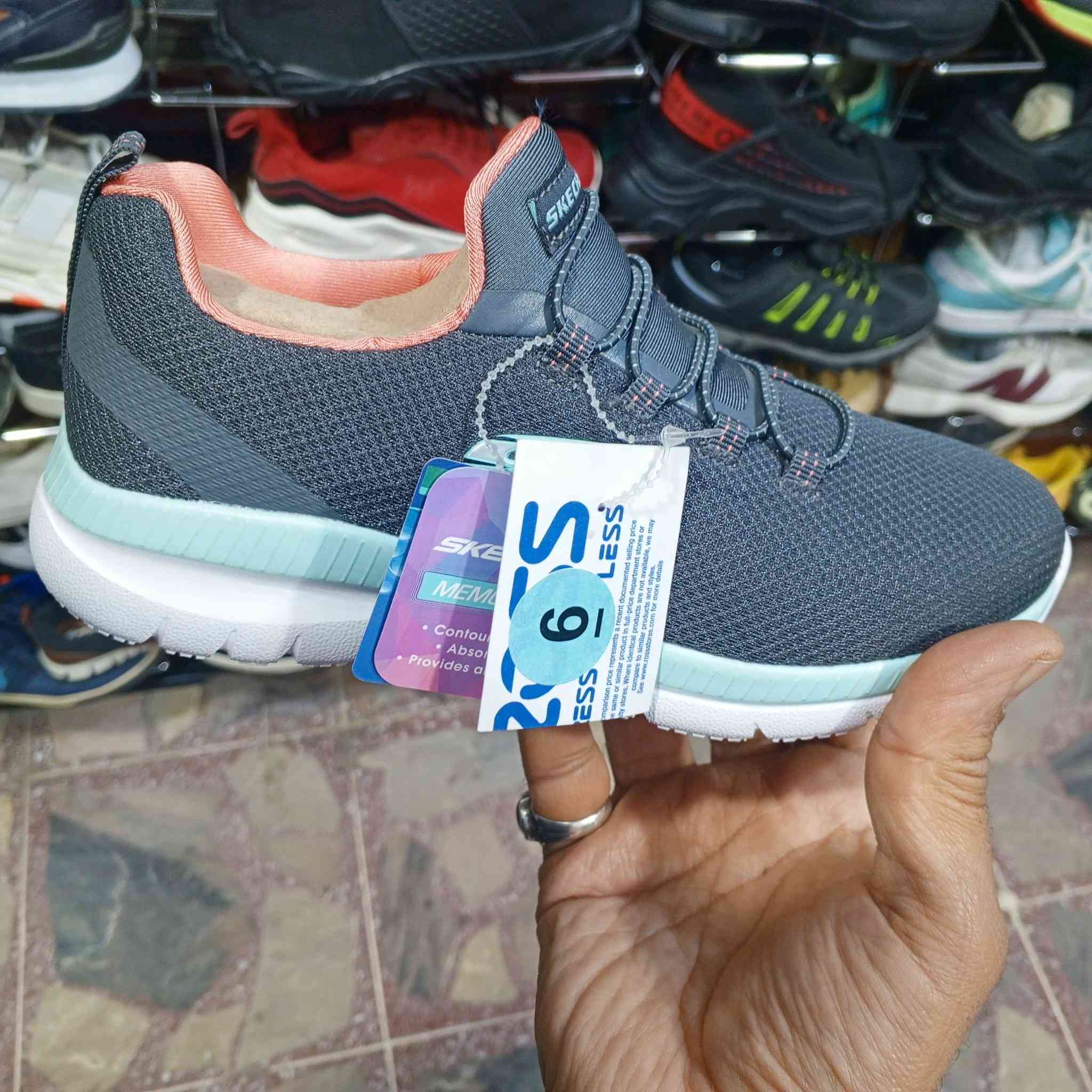 سكجر اصلي قياس 36 غير مستخدم السعر 30 مع التوصيل


**إذا كنت صاحب هذا الإعلان وتريد حذفه لأي سبب، رجاءا أرسل رسالة إلى الدعم الفني**