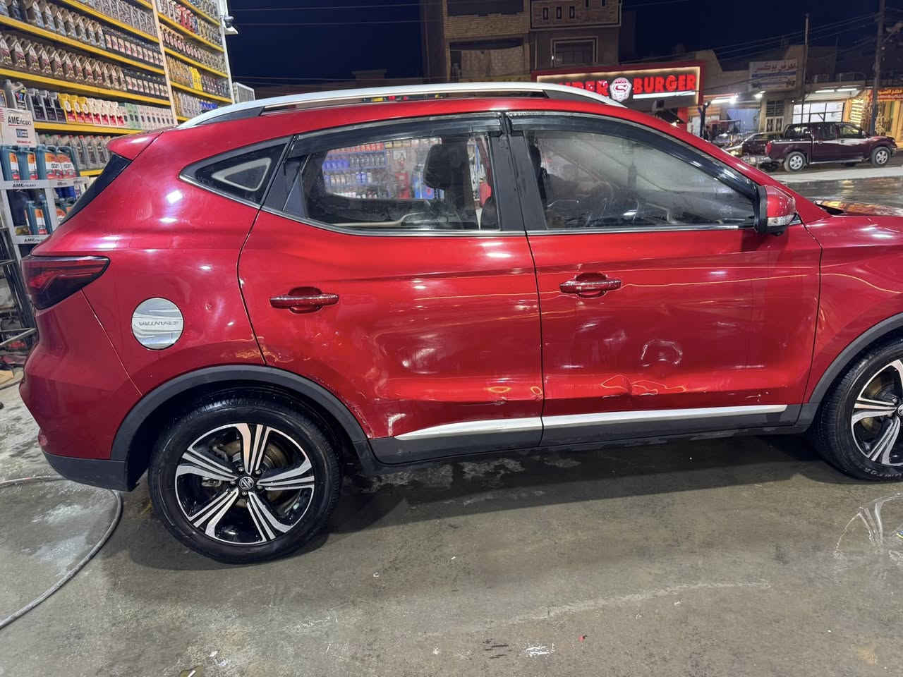 Mg zs 
موديل ٢٠٢١ اعلى فئه فول الفول اعلى شي 
بيهه هاي الطخطخات كلش خفيفه ماشيه ٥٠ الف 
عليهه غرامه ٤٠٠ الف و السنويه منتهيه صارلهه شهرين السيارة ب اسم اخويه 
للبيع ١٢٥ 
ملاحضة الغرامه و تجديد السنويه تنزل من سعر السيارة 
للاستفسار ***********
