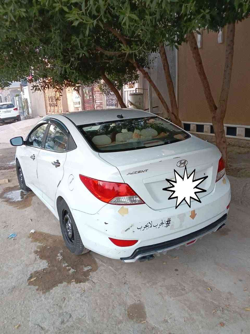 السلام عليكم
اكسنت وارد امريكي 2013 سياره جاهزه تدفئه تبريد كير ومكينه فول رقم بابل باسمي مكينه1600GDIحادثها طخه بالبنيد قبل دخولها للعراق سعرها105 
*********** غير متواجد على الفيس
