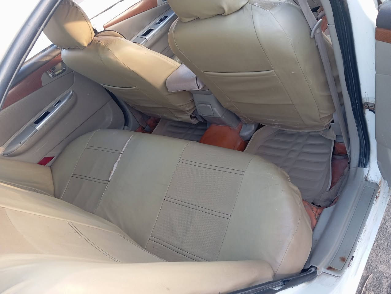 نيفان2013لبيع السعر36ورقه***********
