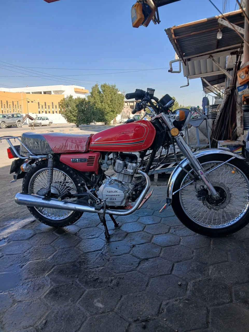 السلام عليكم نامه برو للبيع موديل 2022 رقم وسنويه السعر 950 للاستفسار ***********
