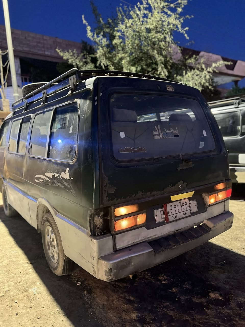 سلام عليكم كيا بستا للبيع
موديل94
سنويه ساقطه صار شهر 
محرك نضيف 
اكسل نضيف 
كير نضيف
داخل جديد
كهربائيات شغاله 
السعر28وبيهة مجال قليل
***********
