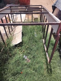 محجر نضيف للبيع قيم باليرضي الله مكاني حي العامل هذا رقمي 07711322044