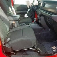 جيب رنكلر موديل ٢٠١٨ حادث جاملغ خلفي فقط ماشيه ٧٠ مكينه ٤ توين تيربو م...