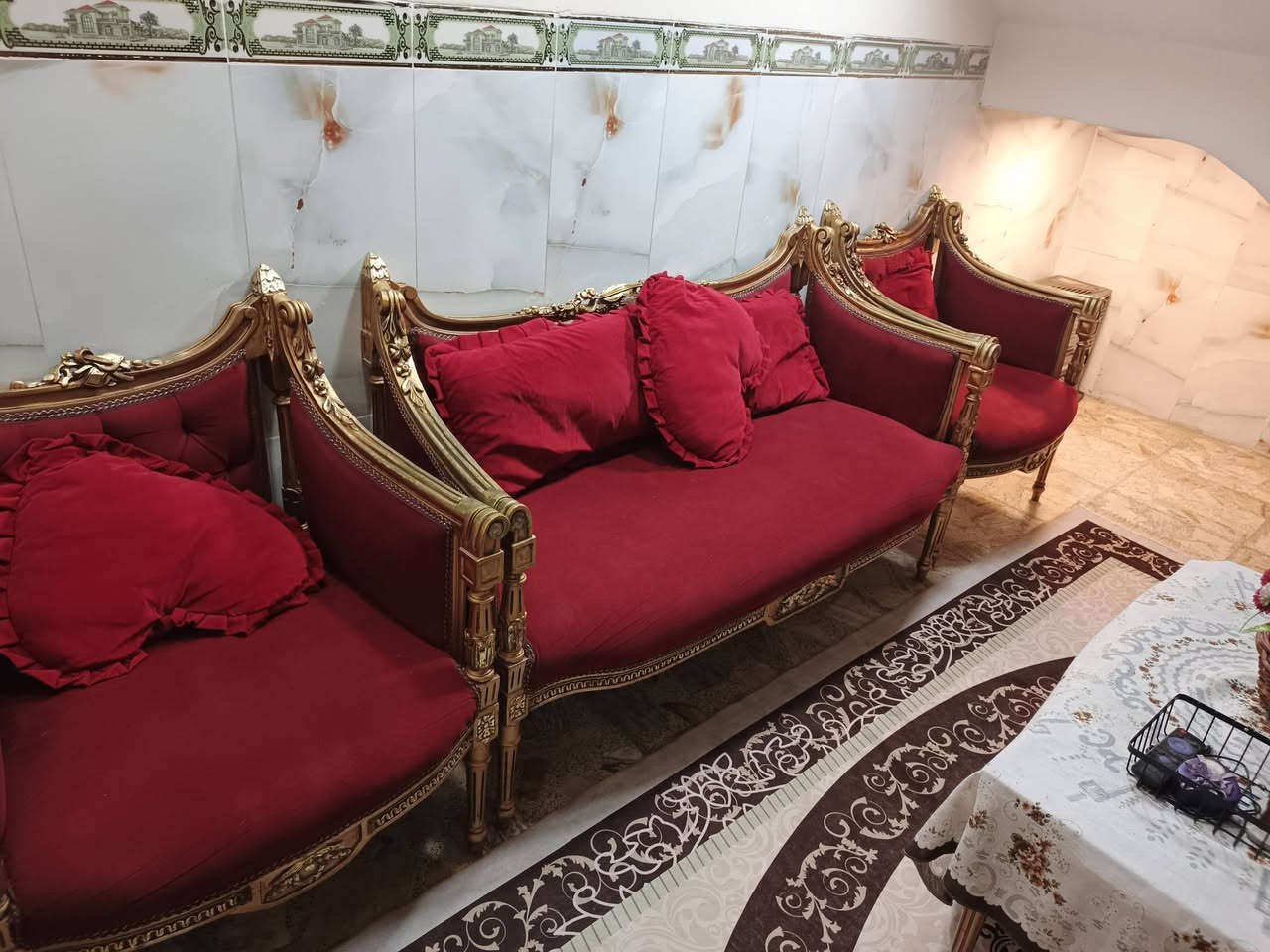 غرفه نفر سرير كنتور مجرات مكتب ٢٥٠ 
تخم زان مصري ٣٠٠


**إذا كنت صاحب هذا الإعلان وتريد حذفه لأي سبب، رجاءا أرسل رسالة إلى الدعم الفني**