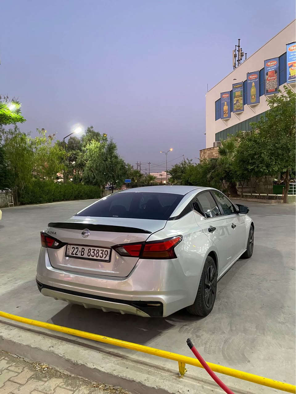 Altima 2021

رەنگ رەساسی
مواسەفات S 
3 پارجە و بستێك سبوغ بێ شانسی
گیر و مەکینە بێ کێشەیە   
هیج مەسروفێکی تێدا نیە 
مواسەفات بەسمە شەخال تەحدید سورعە
لە سفرەوە لای خۆمە تەنها 49 هەزار ڕۆشتوە

نرخ : 120 وەرەقە و کەمێك مەجال
شوێن / هەولێر
بۆزانیای زیاتر نامە بنێرن لەخزمەت دام. أربيل, العراق


**إذا كنت صاحب هذا الإعلان وتريد حذفه لأي سبب، رجاءا أرسل رسالة إلى الدعم الفني**